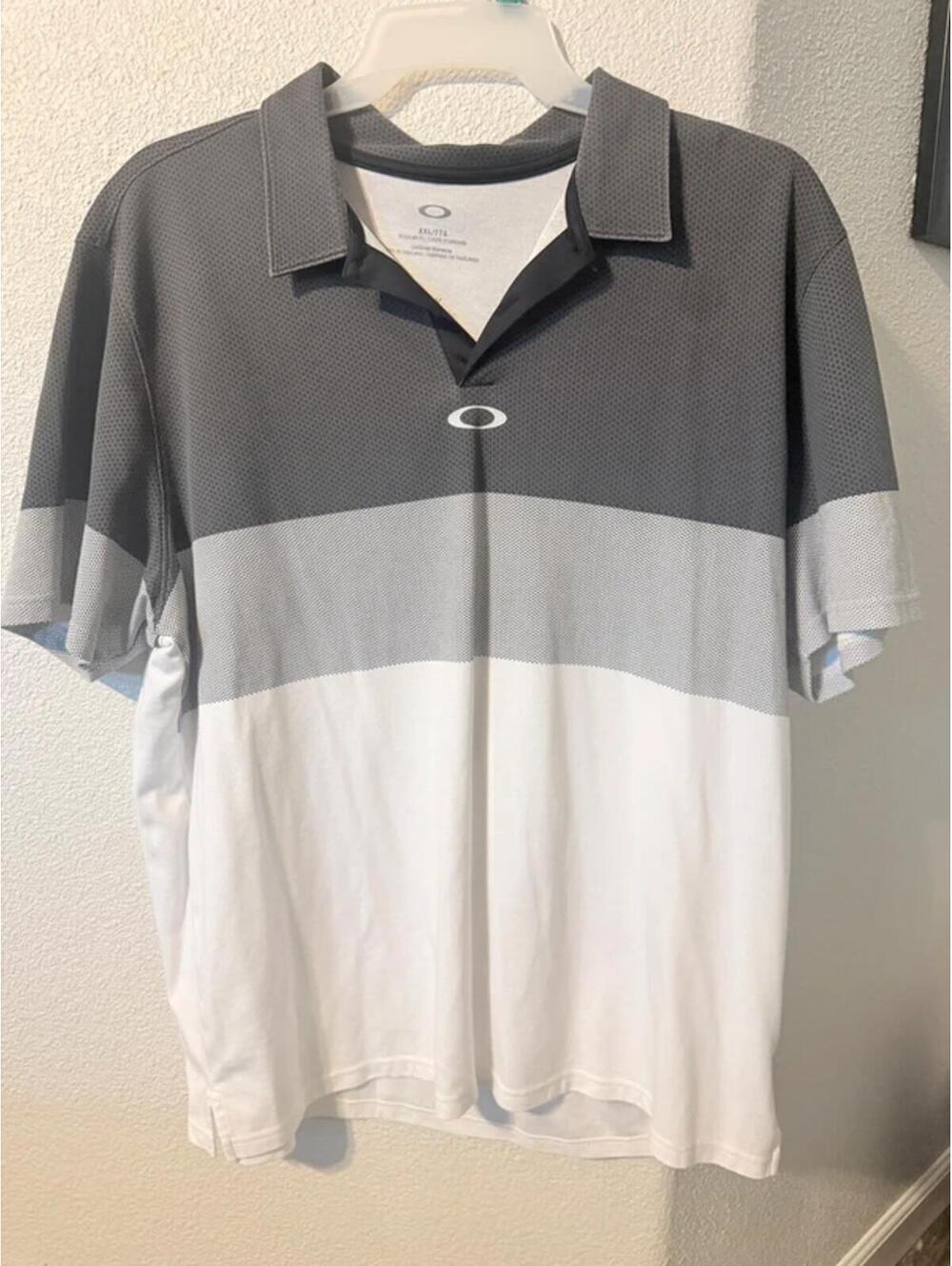 Men’s Oakley‎ Polo Tshirt